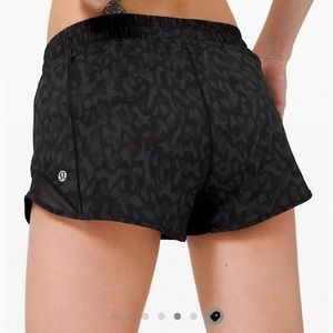 RARE hotty hot lululemon shorts